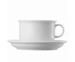 Cappuccinokop en schotel