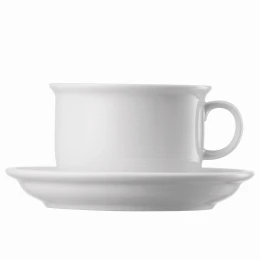 Cappuccinokop en schotel