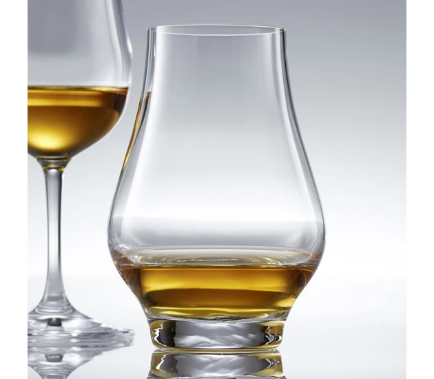 Nosing whisky 120