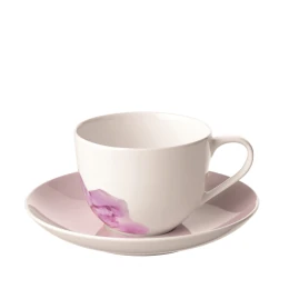 Koffiekop en -schotel roze